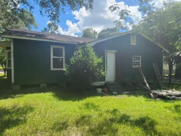 6066 Todd Acres Dr, Theodore, AL 36582