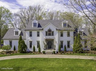 610 Woodlake Dr, Louisville, KY 40245
