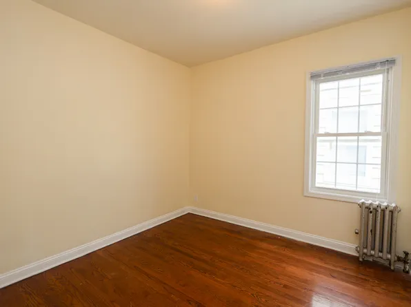 104-16 Rosita Place image 5 of 15