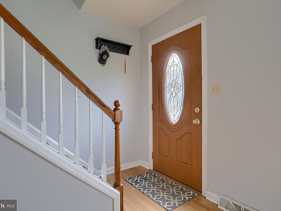 30 Kenbridge Ln, Elizabethtown, PA 17022 | Zillow