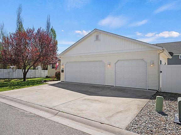 2nd image of 4207 Dartmouth Ln