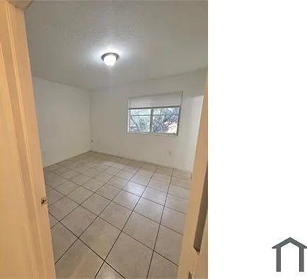 875 SW 6th Pl — Photo 17