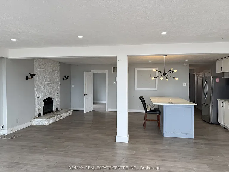 35 Lakeside Ave — Photo 5