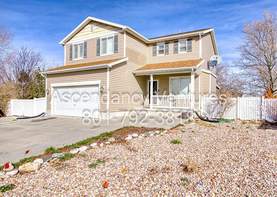 171 Calais Ln #A