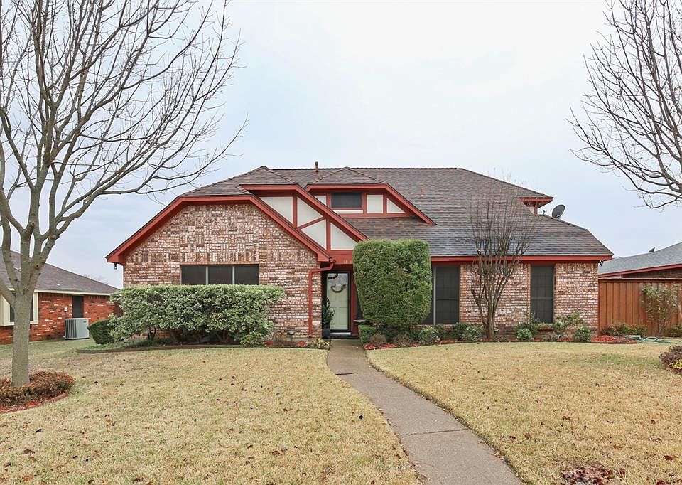 1st image of 1249 Essex Dr