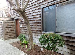 461 Dela Vina Ave APT 101, Monterey, CA