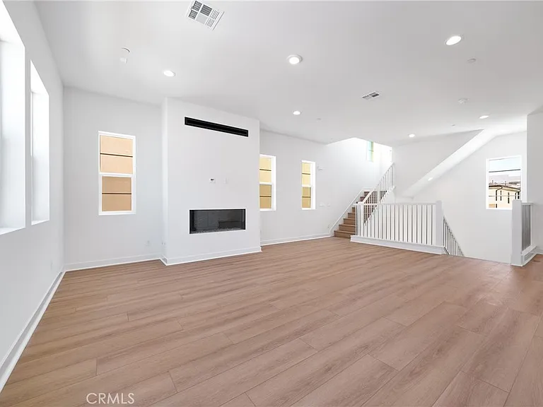 108 Verbana Way — Photo 9
