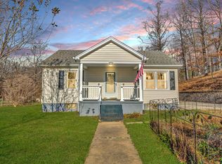 1805 Boones Mill Rd, Boones Mill, VA 24065