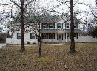 429 Heavenly Ln, Murphysboro, IL 62966