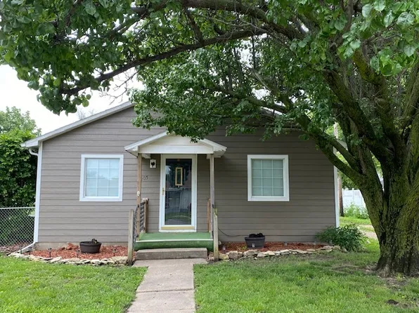 205 W Allen St, Canton, KS 67428