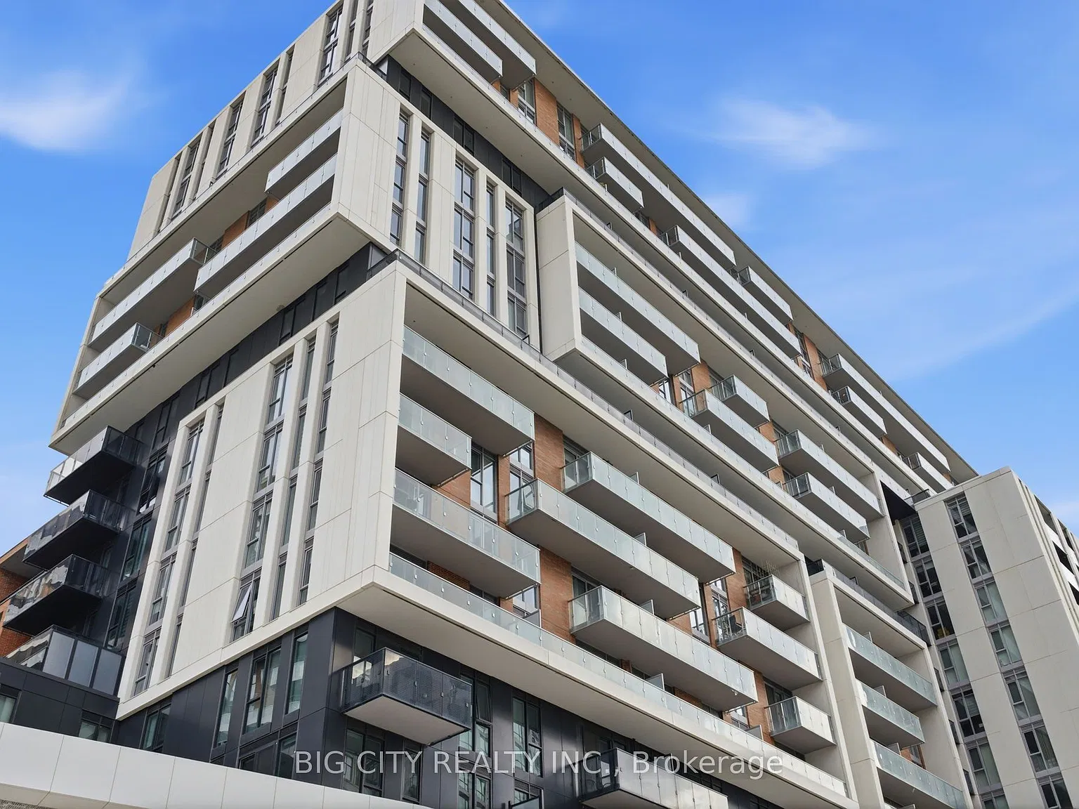 2 bed, $2,400 — Photo 2