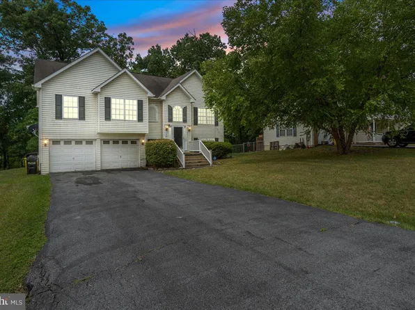 364 Nottingham Blvd, Martinsburg, WV 25405