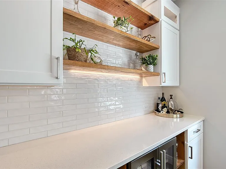1738 Siesta Dr — Photo 12
