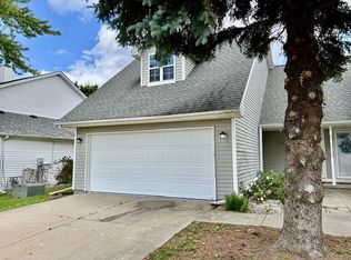 1222 Henry St, Normal, IL 61761