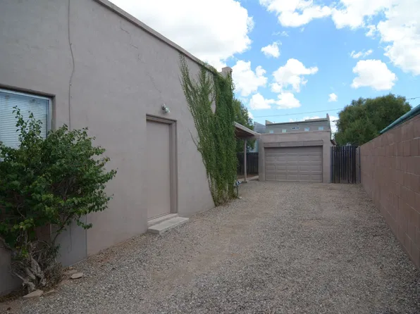 2866 N Eastgate Dr, Tucson, AZ 85712