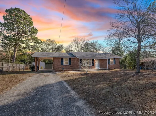 1715 Martindale Dr, Fayetteville, NC 28304