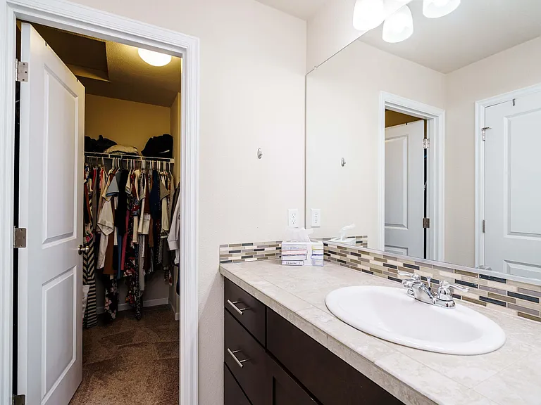 15764 SE Misty Dr — Photo 18