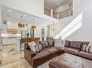 610 Dogwood Way, Burns, TN 37029