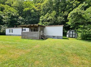 5223 Stonega Rd, Stonega, VA 24216