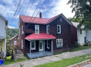 812 E 3rd St, Oil City, PA 16301