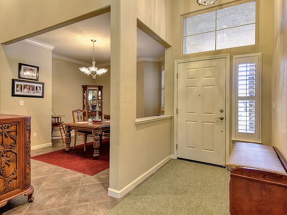 5th image of 1609 Bottlebrush Cir