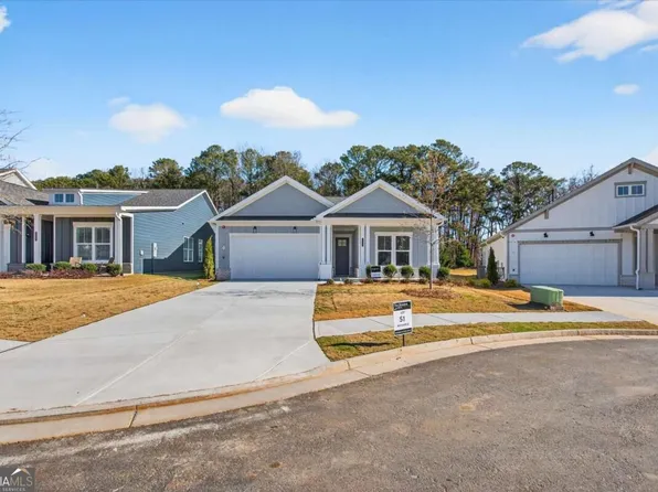 220 Vinca Cirs NW, Kennesaw, GA 30144