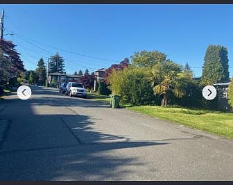 3rd image of 1326 98th Ave NE