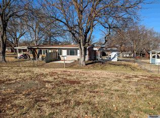 5101 W McGuire Rd, Lincoln, NE 68524