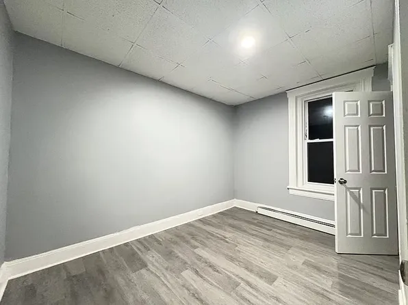 1148 Mary St, Elizabeth, NJ