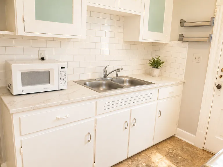 829 Miller Ave #2 — Photo 2