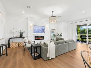 528 Polihale Way, Naples, FL 34114