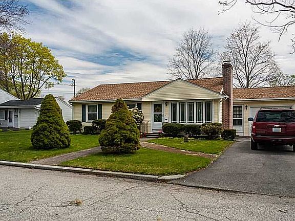 2nd image of 63 Weeden Ave