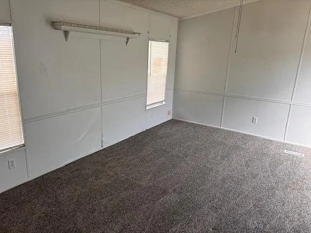 Unit Photo