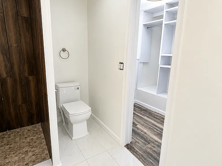 4208 Iola Dr — Photo 7