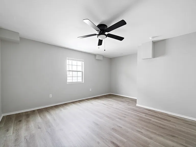 Saphira Apartments — Photo 6
