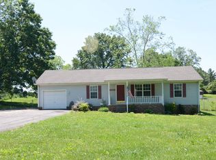 2154 Happy Hills Acre Rd, Woodlawn, TN 37191