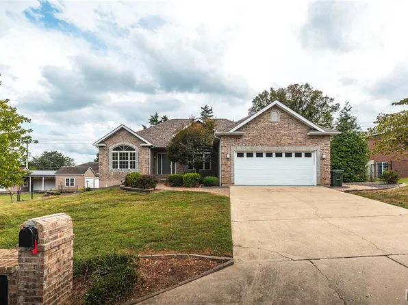 302 Sooter Ln, Rolla, MO 65401