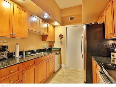 6917 Collins Ave Ph 06, Miami Beach, FL, 33141