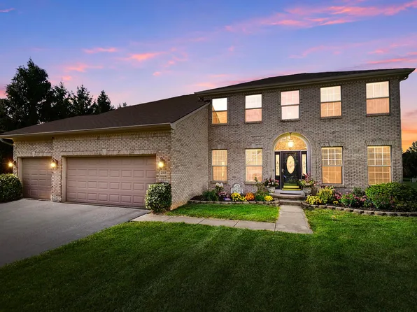 2315 Bold Venture Dr, Lewis Center, OH 43035