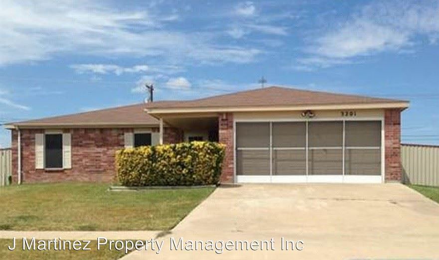 1st image of 3201 Windfield Dr