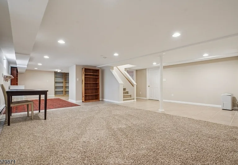 163 Myrtle Ave — Photo 41