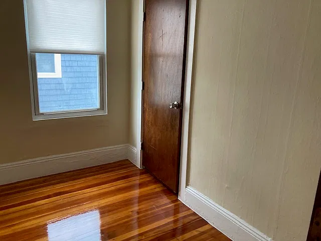 2 bed, 1000 sqft, $2,250 — Photo 4