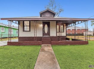 322 Flicker St, Baton Rouge, LA 70807