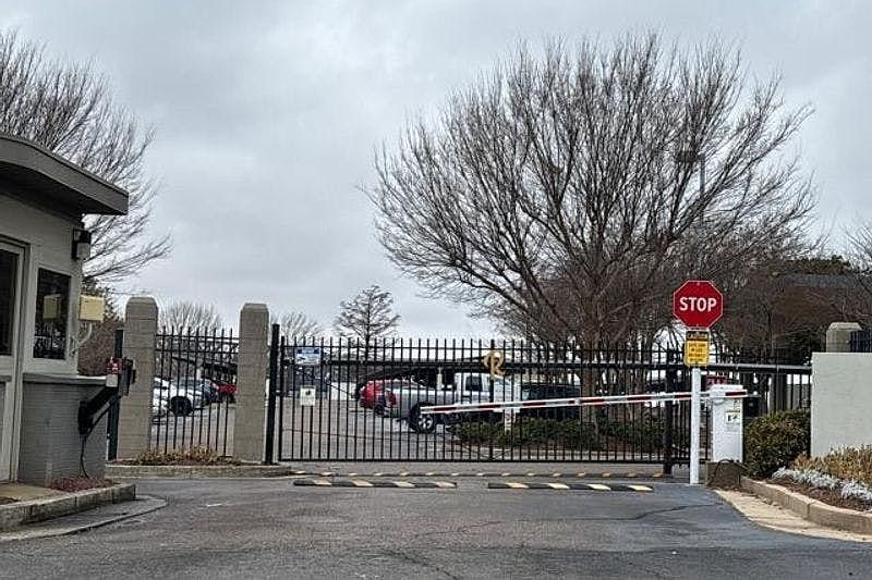 2nd image of 655 S Riverside Dr APT 1108