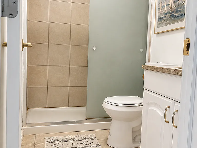 4215 E Bay Dr #1808B — Photo 5