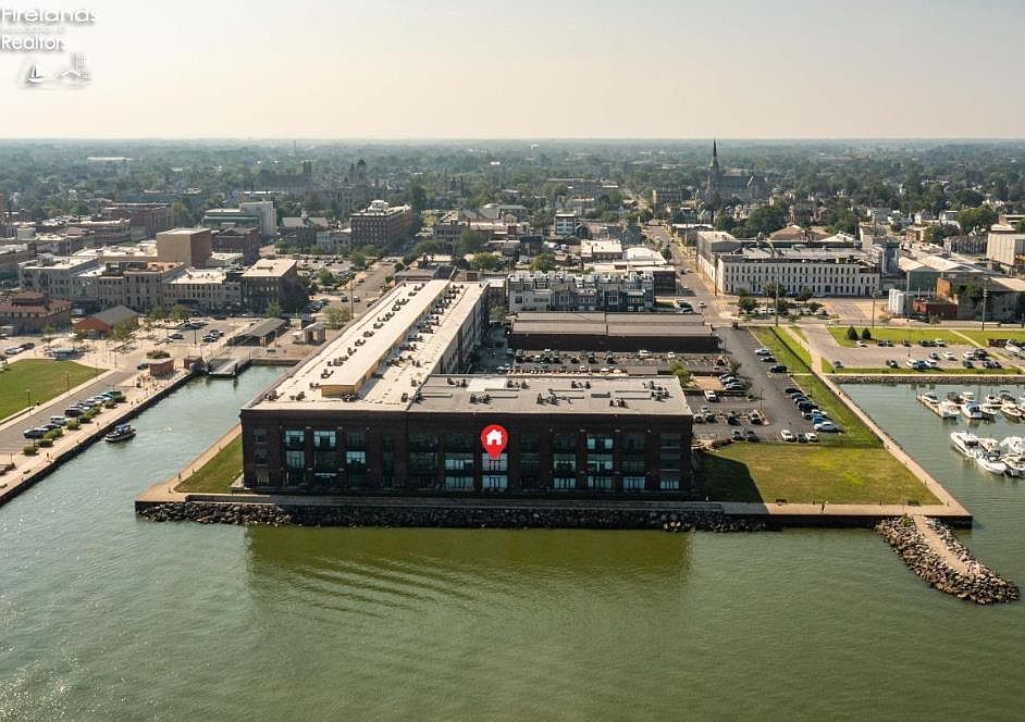 1st image of 401 W Shoreline Dr Unit 267