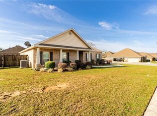 2288 Philsdale Ln E, Semmes, AL 36575
