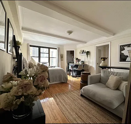 Rented by Green Home NY Realty LLC | media 6