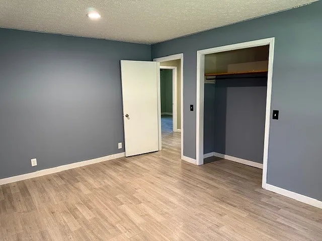 2000 Fairview Blvd — Photo 18