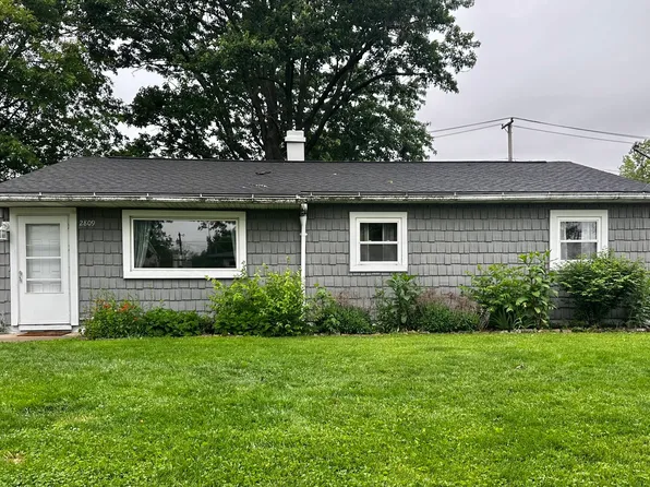 2809 N Rosewood Ave, Muncie, IN 47304